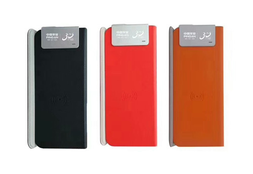 辦公禮品便捷創(chuàng)意鼠標(biāo)墊無(wú)線充手機(jī)支架三合一