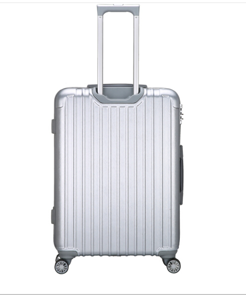 愛(ài)華仕拉桿箱OCX6197U 